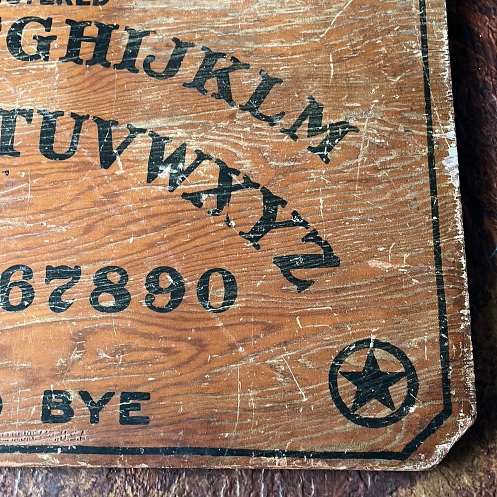 GENUINE 🧿OUIJA 👹🧙🏻‍♀️BIG BOARD 1919 WILLIAM FULD BALTIMORE MD. ☠️💀22x15 - Picture 10 of 17